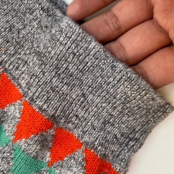 Baby Gap Toddler Gray Colorful Sweater | 12-18M - Picture 3 of 6